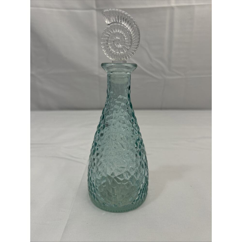 Decorative Hammered Glass Bottle w/ plastic Sea Shell Stopper 7.5"